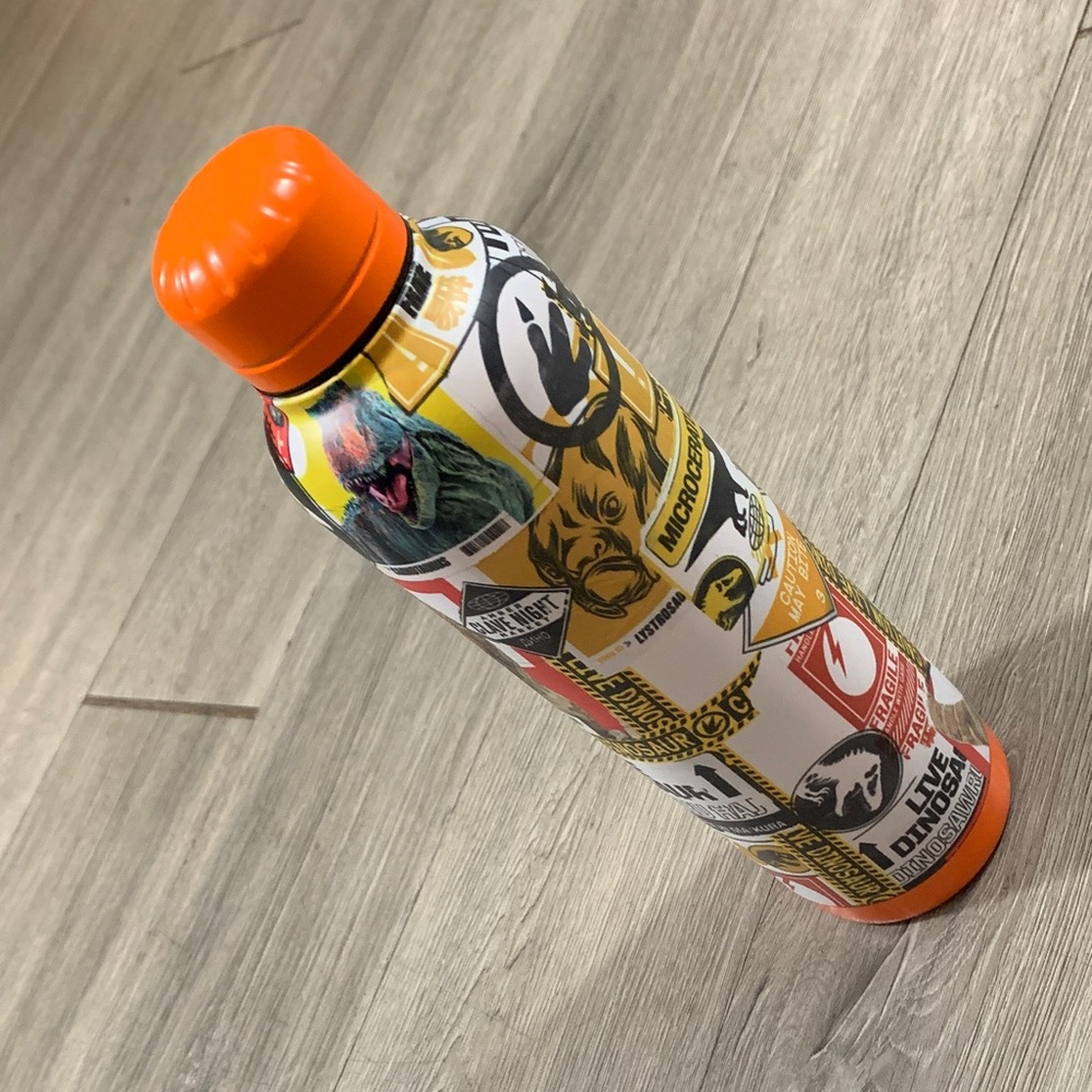 Jurassic World Dominion’ Bottle Universal Studios Hollywood‎ NEW Insulated